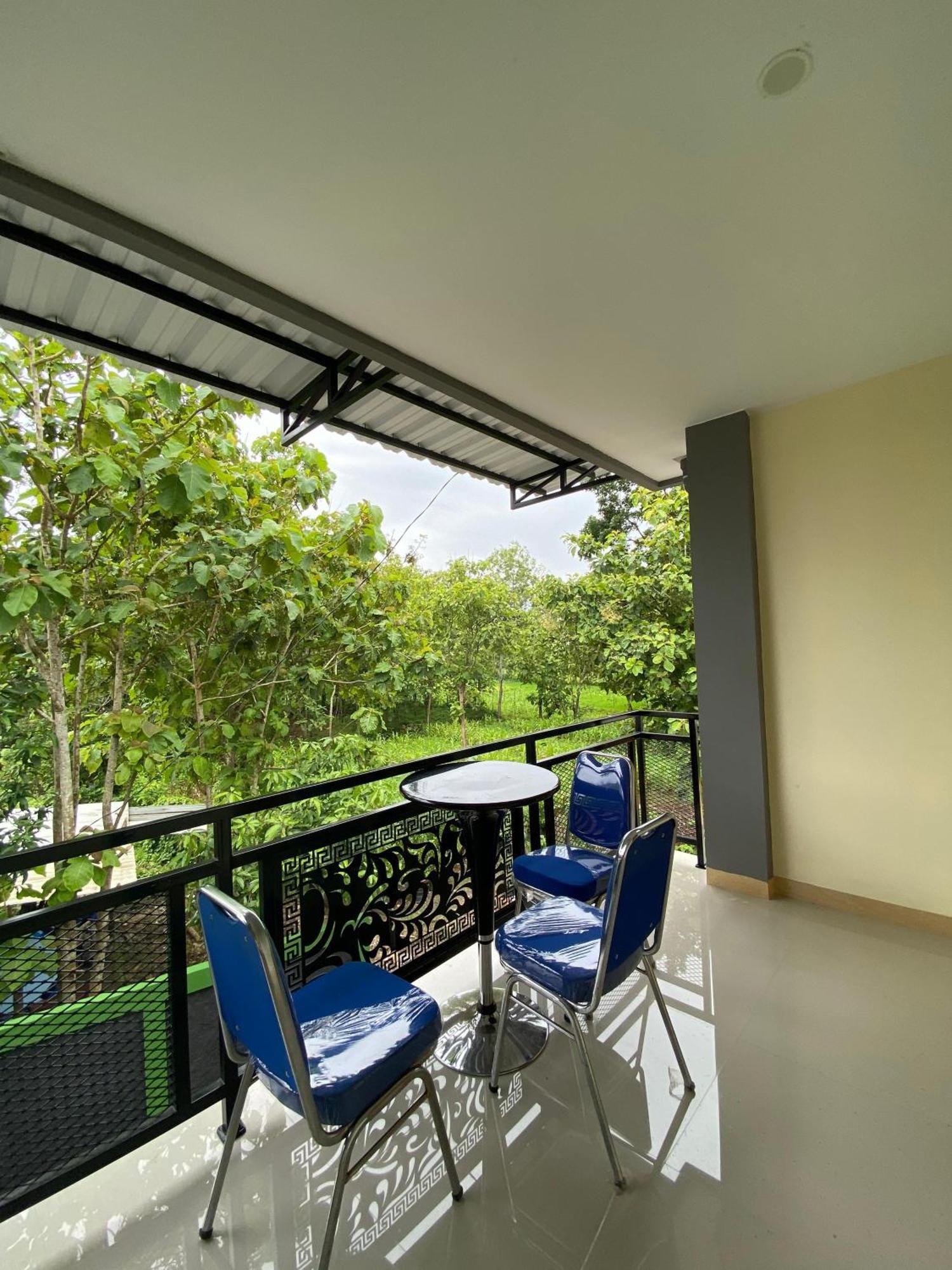 Wisma Hn Selang Exterior photo